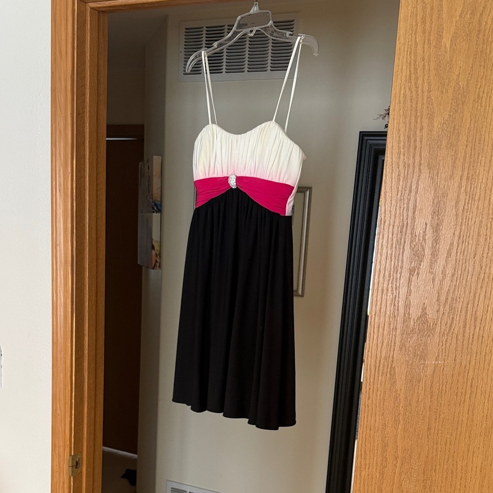 Morgan & Co Strapless Colorblock Mini Dress Size 2 Party Homecoming